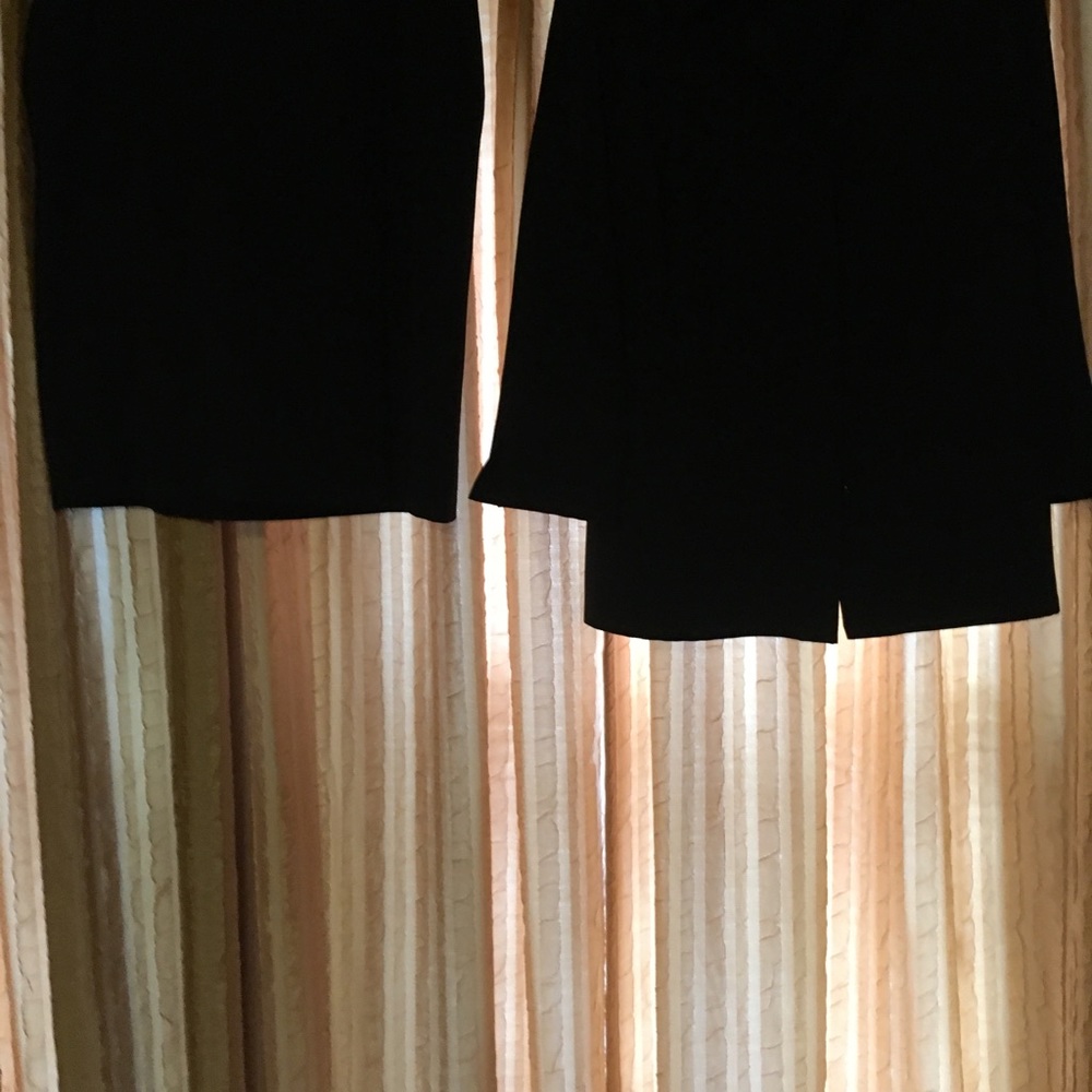 Bice’ by Sag Harbor 2-pc shirt/skirt suit, Size 12